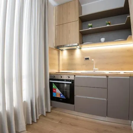 Erlis Comfy Cozy 2 Tirana